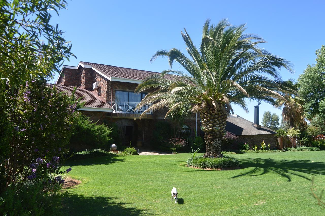 Krige Lodge B&B Bloemfontein Exterior photo
