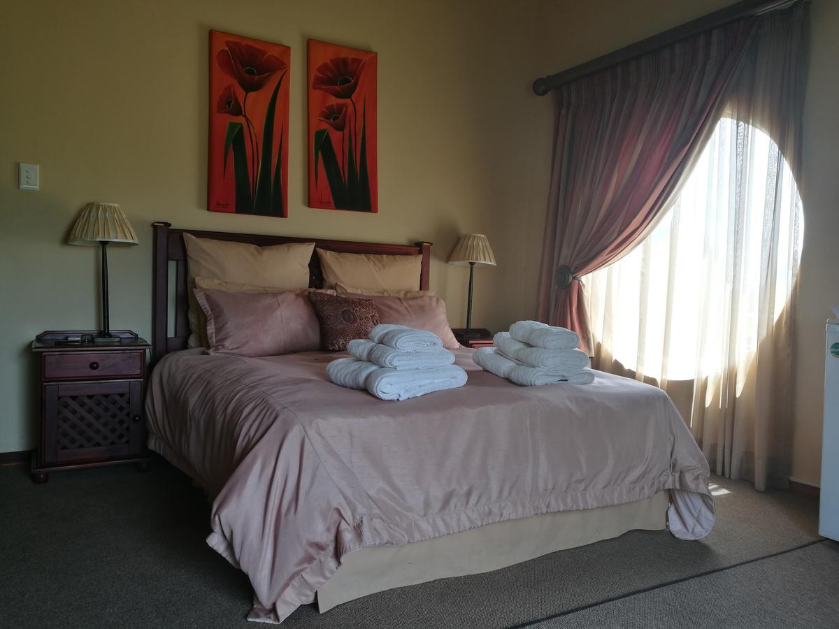 Krige Lodge B&B Bloemfontein Exterior photo