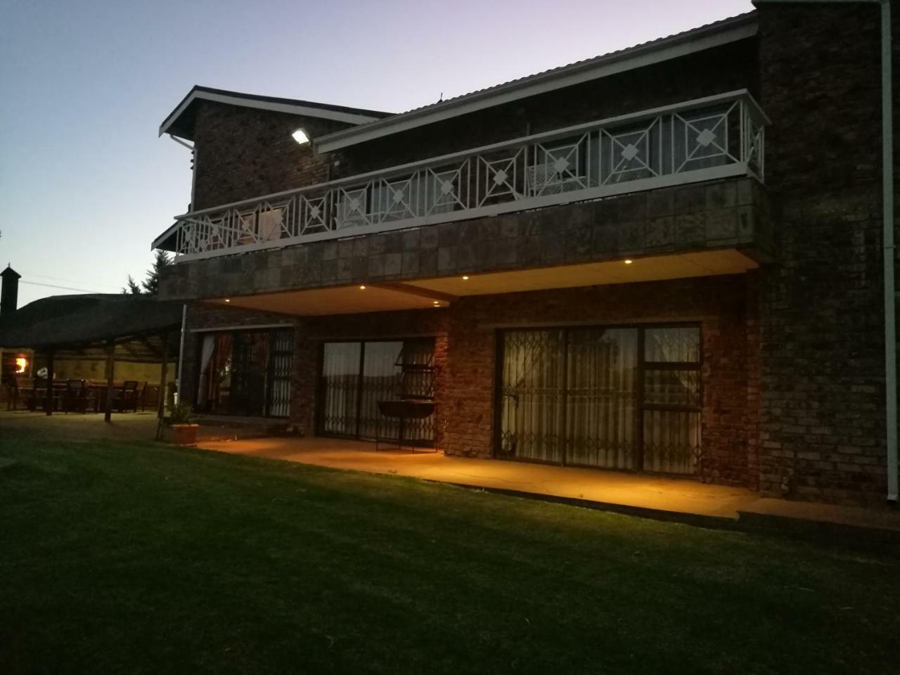 Krige Lodge B&B Bloemfontein Exterior photo